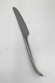 Georg Jensen 
Stainless 
Vivianna, matt 
Dinner Knife, 
serrated 
Measures 22 cm 
(8.66 inch)