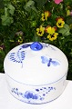 Royal 
Copenhagen 
porcelain, Blue 
fluted with 
Butterfly  
bonbonniere 
height without 
lid 5 cm. ...