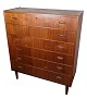 Chest of drawers of Danish design with six drawers in teak wood from around the 1960s.H:116.5 ...
