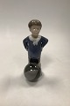 Royal 
Copenhagen 
Figurine of Boy 
with Ball No 
3542
Measures 
16,5cm / 6.50 
inch
Designd by ...