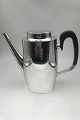Hans Hansen 
Sterling Silver 
Coffeepot No 
543 KGH (1967) 
Measures H 16.5 
cm (6.49 inch) 
Weight ...