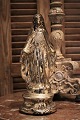 Large antique 
Madonna figure 
in poor man's 
silver / 
Mercury glass. 
Height: 29cm.