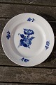 Blue Flower 
braided or 
plain China 
porcelain 
dinnerware by 
Royal 
Copenhagen, 
Denmark.
Luncheon ...