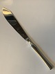 Layer cake knife #Anja SølvpletLength 27.7 cm approxRaadvadNice and well maintained condition