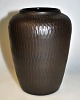 Stoneware vase, Boveskov, 20th century Denmark. Brown. H.: 15.5 cm.