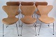 A set of 6 Seven chairs, model 3107, designed by Arne Jacobsen and manufactured by Fritz Hansen. ...