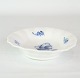 Bowl with wavy 
edge in blue 
flower braided 
by Royal 
Copenhagen no. 
8009
H:3.5 Dia:14.5
