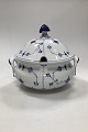 Bing and Grondahl Blue Traditional Plain TureenMeasures 25 cm x 29 cm med håndtag (9.84 inch x ...