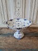Royal Copenhagen Blue fluted full lace bowl No. 1020, 1. sorteringHeight 15 cm. Diameter 21 cm.