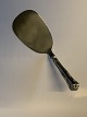 Cake shovel 
#Herregaard 
Silver
Length 14 cm 
approx
Polished and 
polished and in 
good condition