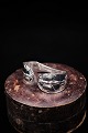 Large, old napkin ring in silver with fine decoration (Thumbelina - Tommelise ), stamped (26.1 g.)