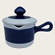 Rørstrand, Blue 
Koka #104, 
Sauce jug with 
lid, 11.5cm 
high, 11cm in 
diameter *Nice 
condition*
