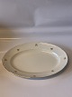 Anne Sofie, 
Aluminia, Oval 
dish
Length 32.5 
cm.
Slightly worn 
on Gold edge 
and slightly 
cracked