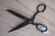 For the 
collector and 
you who wants a 
realy good pair 
of scissors 
It is a good, 
old one made 
...