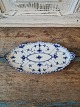 Royal 
Copenhagen Blue 
fluted full 
lace tray 
No. 1115, 
Factory first
Size 12,5 x 25 
cm.