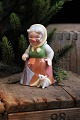 Little troll 
from Royal 
Copenhagen 
Collections.
2) Troll 
grandmother 
with cane and 
mouse ...