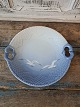 B&G Seagull 
without gold 
dish with 
handle 
No. 101, 
Factory second
Dimension 25 x 
27 cm.
Stock: 2