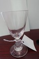 Antique 
wine-glass - 
beautiful shape
About 1900
In a good 
condition
Articleno.: 
H1006