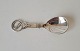 Marmalade spoon 
in silver from 
1940 
Stamped the 
three towers
Length 10.3 
cm.