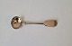 Salt spoon in 
silver - London 
1820 - William 
Bateman 
Length 10.5 
cm.