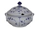 Royal 
Copenhagen Blue 
Fluted Plain, 
extra small 
round soup 
tureen.
Decoration 
number ...