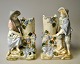 Pair of German 
faience vases, 
19th century 
Decorated. 
Pretending 
young people 
picking grapes. 
...