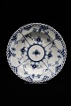 Royal 
Copenhagen Blue 
Fluted Full 
lace small deep 
plate. 
Dia.:19,5cm. 
Decoration 
number: ...