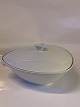 Lidded dish 
German frame
Height 9.5 cm 
approx
Nice and well 
maintained 
condition