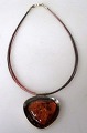 Amber necklace, sterling, 20årh. Stamped. Chain length: 38 cm.
