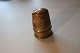 Old thimbles 
made of brass
Without a 
fluss
With a 
untraditional 
shape
In a good ...