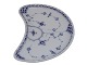 Royal 
Copenhagen Blue 
Fluted Half 
Lace, large 
moon shaped 
dish.
This is 
produced 
between 1898 
...