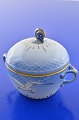 Seagull, Bing & 
Grondahl 
porcelain. B&G 
Seagull with 
gold. Sugar 
bowl no. 94. 2. 
Quality, fine 
...