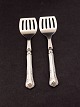 Herregaard pair 
of herring 
forks, silver 
and steel, 16.5 
cm. Item No. 
528484