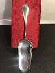 J&#65533;gerspris, Cohr Silver cake spoon in 830 s Length 22 cm