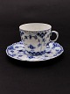 Royal 
Copenhagen blue 
fluted cup 
1/1035 1st 
sorting item 
no. 530252
Stock:10