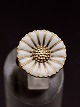 Georg Jensen 
Sterling silver 
daisy ring with 
enamel size 49 
wear marks item 
no. 530695