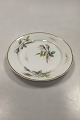 Bing and 
Grondahl 
Antique Rose 
Pattern Dinner 
Plate
Measures 
23,8cm / 9.37 
inch
Small ...