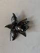 Brooch in 
Silver
Stamped 830s
Length 5.5 cm 
approx
Nice and well 
maintained 
condition