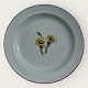 Bing & 
Grondahl, 
Apollon with 
Tussilago, Cake 
plate #600, 
15.5cm in 
diameter *Nice 
condition*