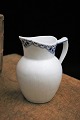 Royal 
Copenhagen 
Princess cream 
jug. 
Decoration 
number: 394. 
1.sort. H:10cm. 

Is complete 
and ...
