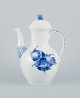 Royal 
Copenhagen Blue 
Flower Braided, 
coffee pot.
Model number 
10/8189.
Approximately 
from the ...