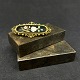 Length 5 cm.
Width 2.5 cm.
Big and nice 
brooch in 
golden metal, 
gold double, 
from the late 
...