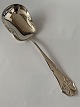 French Lily 
silver Serving 
spoon in silver
Stamped 3 
towers
Length approx. 
24.5 cm
Produced ...