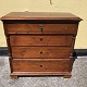 Older dark pine 
chest of 
drawers in nice 
patinated 
condition. 
Dimensions: 
95x100x47 cm