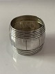 Napkin ring 
Silver
Diameter. 4.6 
cm
Wide. 4 cm
Neat and well 
maintained
Everything is 
...