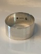 Napkin ring 
Silver
Size 2 x ø 4.3 
cm.
Stamped: 830S
Well 
maintained 
condition
Polished and 
...