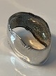 Napkin ring 
Silver
Size 3.7 x ø 
4.5 cm.
Stamped: 830S
Well 
maintained 
condition
Polished and 
...