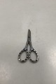 Danish Silver / 
Steel Grape 
Scissors
Measures 14cm 
/ 5.51 inch