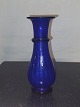Hyacintglas, 
blomsterglas 
vase i blåt 
glas. 
Fremstillet på 
Holmegaard 
Glasværk i 
anden halvdel 
...