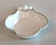 2 pc in sto9ck
042 Seashell 
bowl 18 cm Bing 
& Grondahl 
Hartman Double 
gold line on 
white porcelain